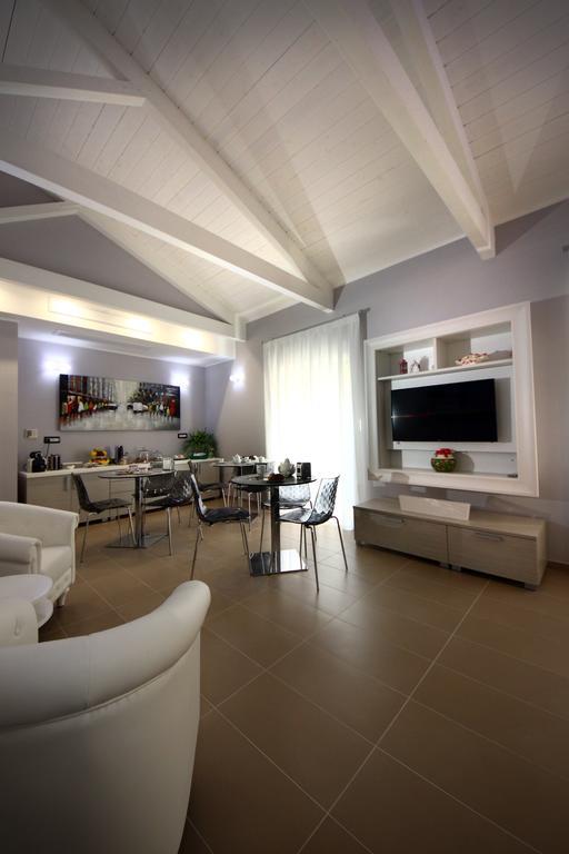 La Corte Del Geco Crotone Exterior photo